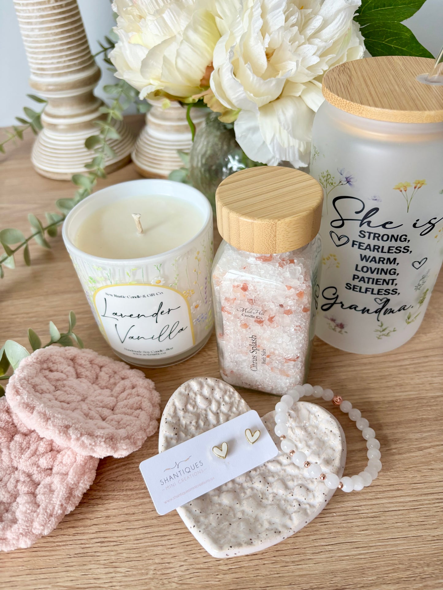 MOTHER’S DAY GIFT BOX