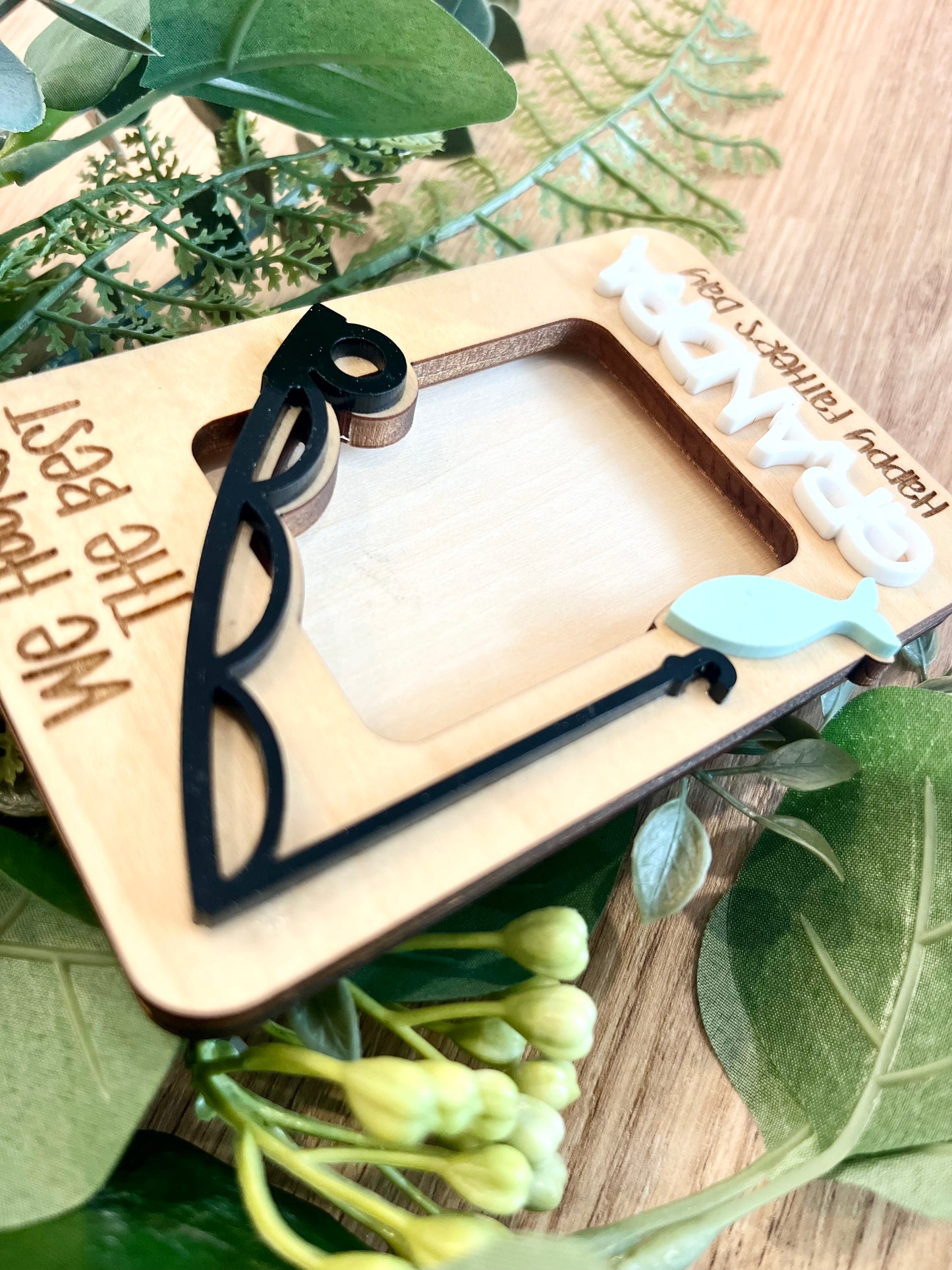 FATHER'S DAY MAGNET - WE HOOKED THE BEST