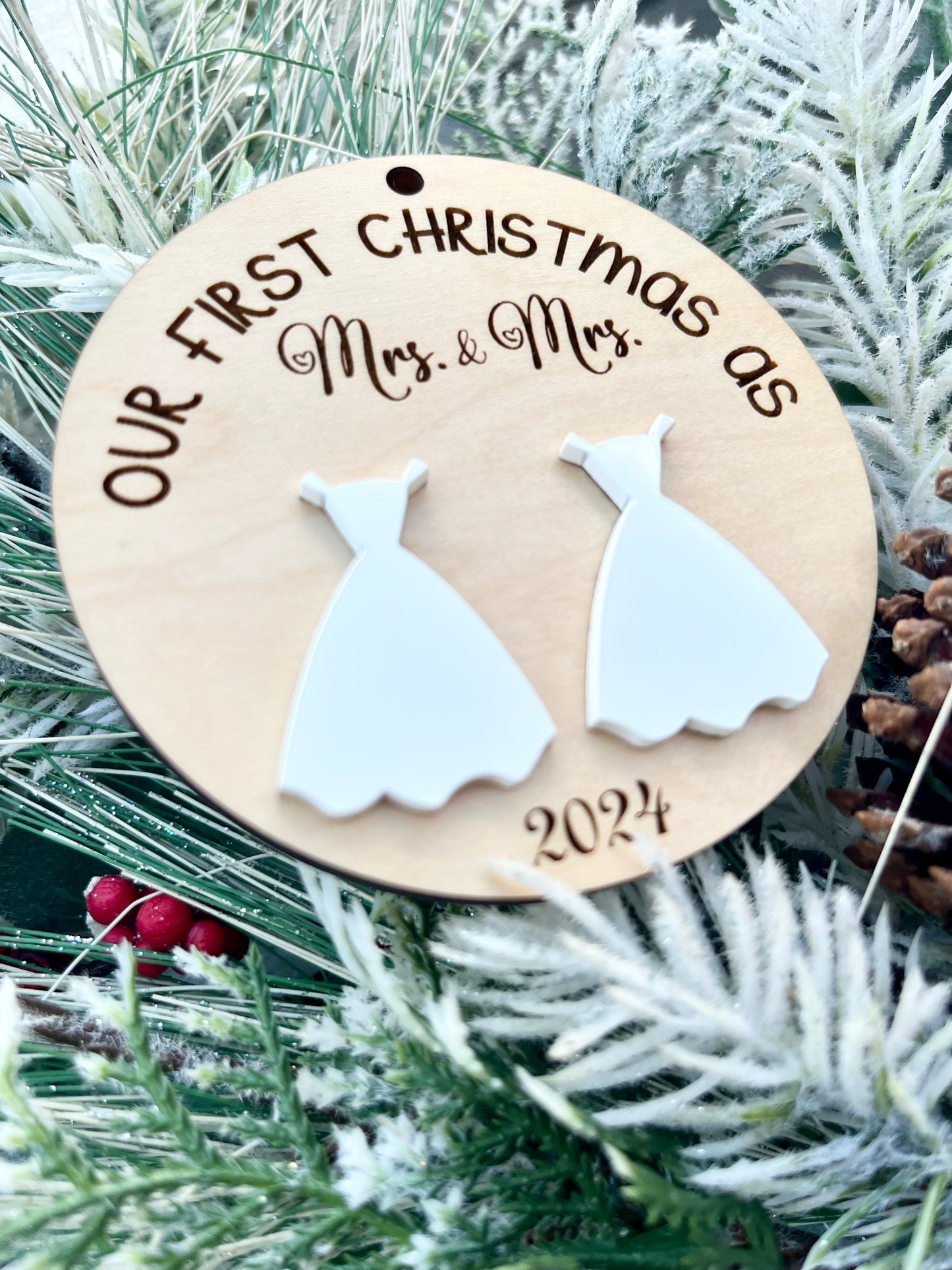MR & MRS ORNAMENT