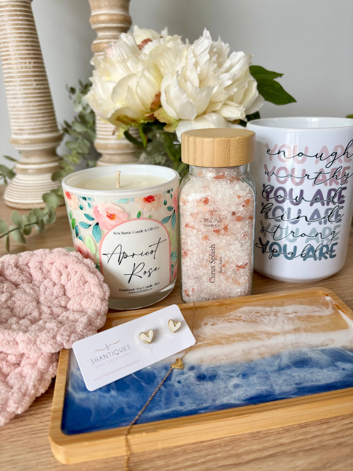 MOTHER’S DAY GIFT BOX