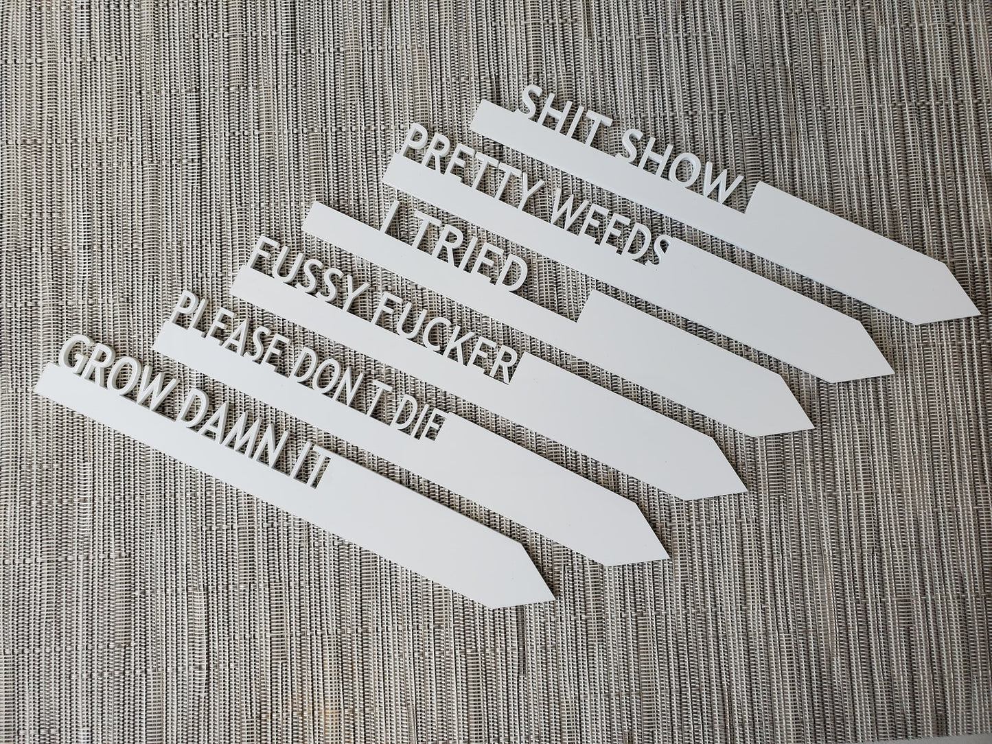 FUNNY GARDEN PICKS