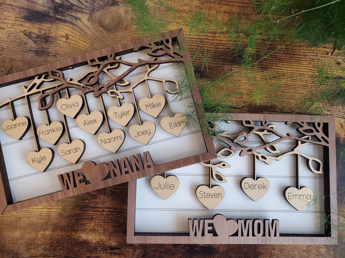 HANGING HEARTS FRAMED SIGN