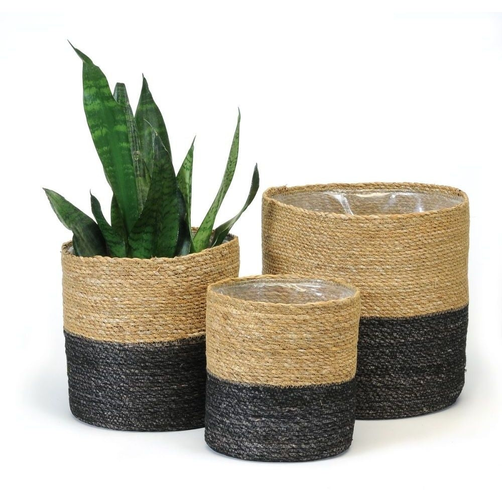 BLACK & NATURAL LINED PLANT BASKET / B449