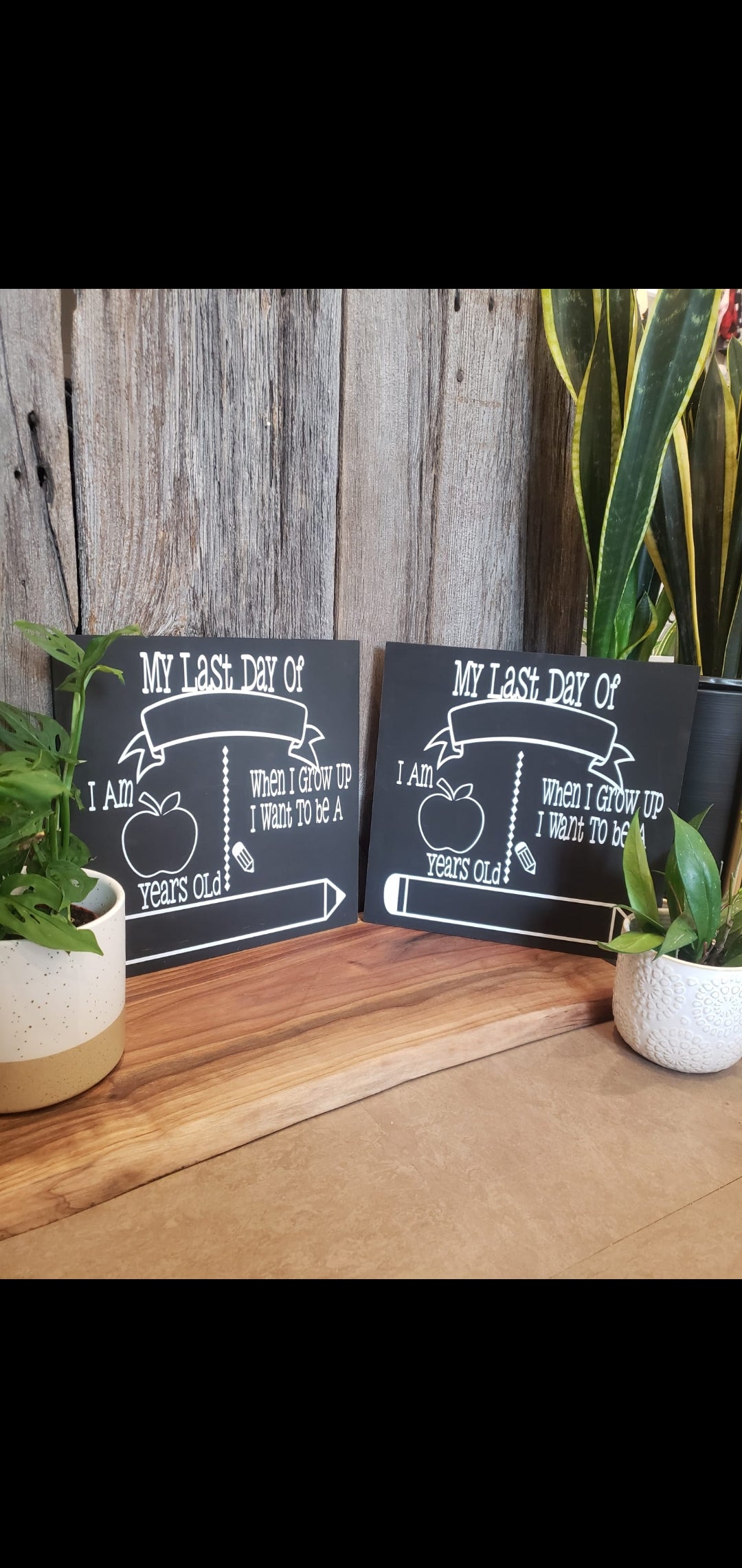 FIRST & LAST DAY OF SCHOOL SIGNS - CHALKBOARD / WHITEBOARD