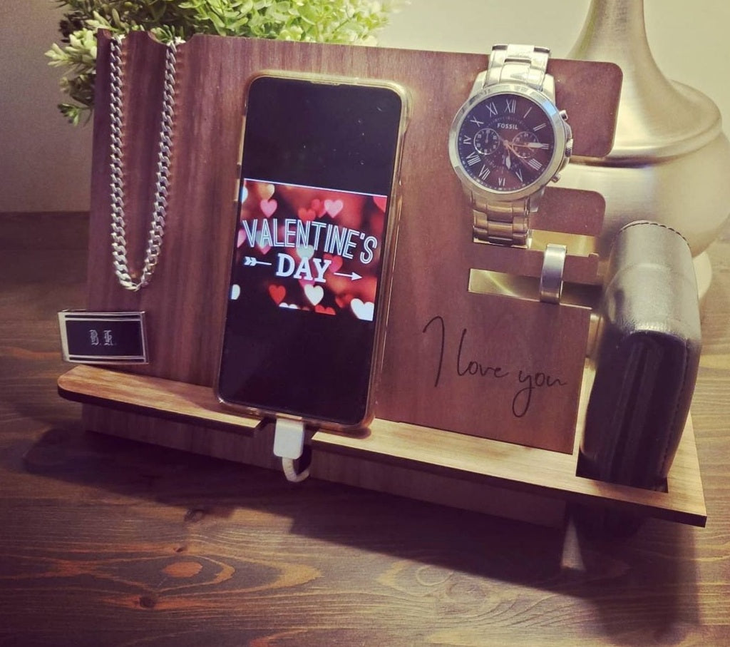 DOCKING STATION (CELL PHONE STAND) PERSONALIZED