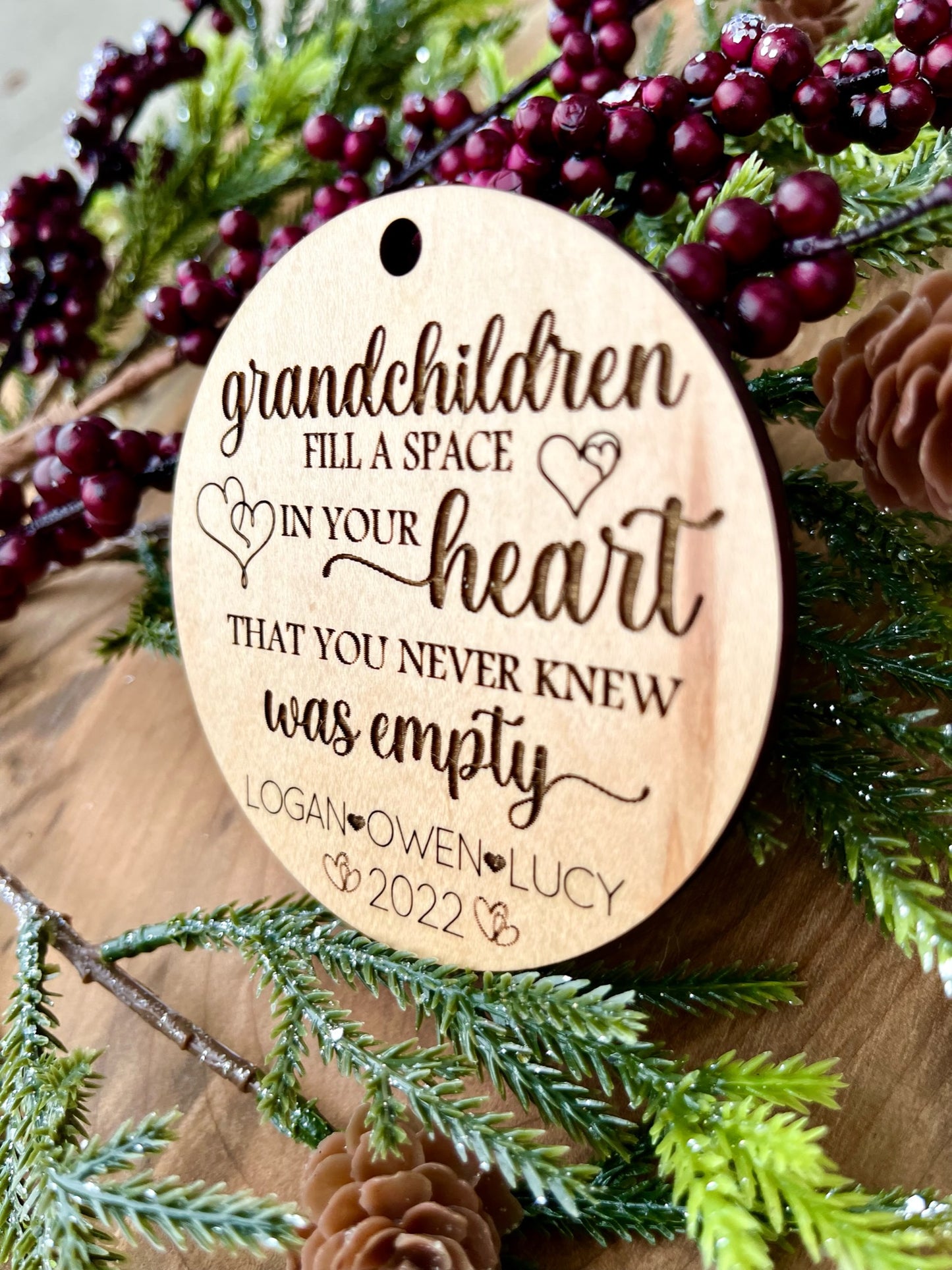 PERSONALIZED GRANDCHILDREN ORNAMENT
