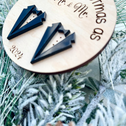 MR & MRS ORNAMENT