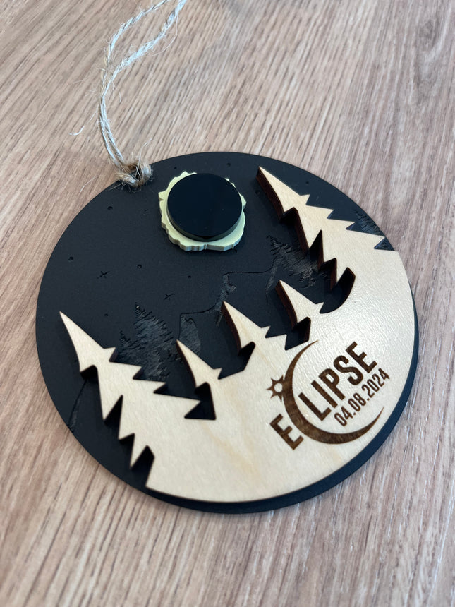 ECLIPSE ORNAMENT