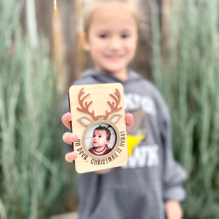 OH DEER, CHRISTMAS IS HERE MAGNET