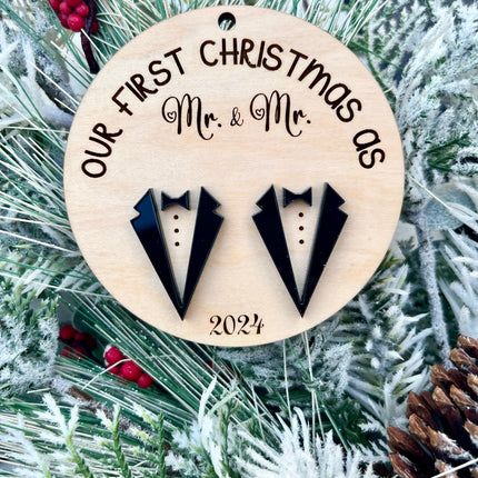 MR & MRS ORNAMENT