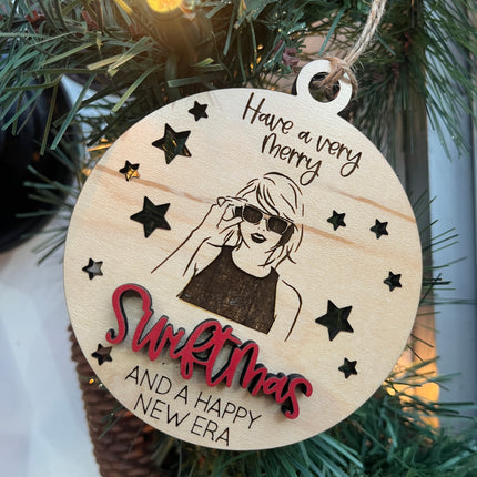 TAYLOR SWIFT ORNAMENT