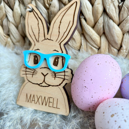 EASTER BUNNY WITH GLASSES / BOW BASKET TAG