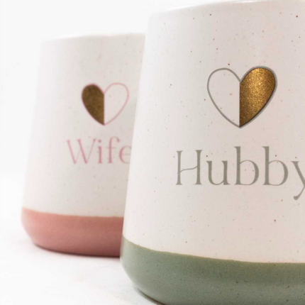 WIFEY + HUBBY MUGS  / S203 *