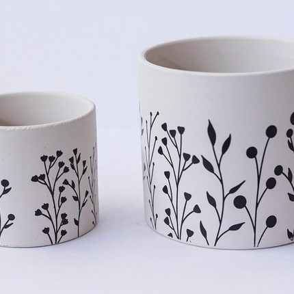 WHITE + BLACK STEM TERRACOTTA FLOWER POT / F397