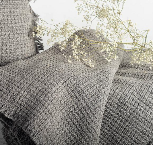 FRINGE PILLOW/THROW / F102