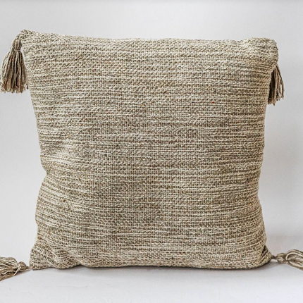 WOVEN PILLOW W/ TASSELS / F039