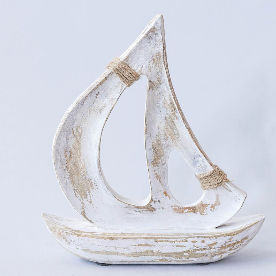 WOODEN SAILBOAT / F001