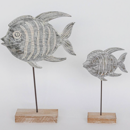 WOODEN FISH ON STICKS / F709