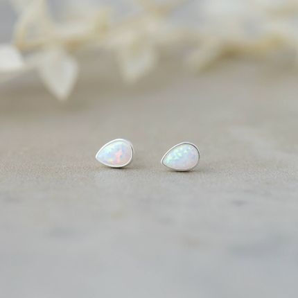 ICY RAIN STUDS