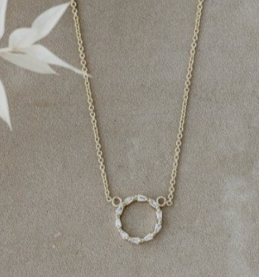KIN NECKLACE