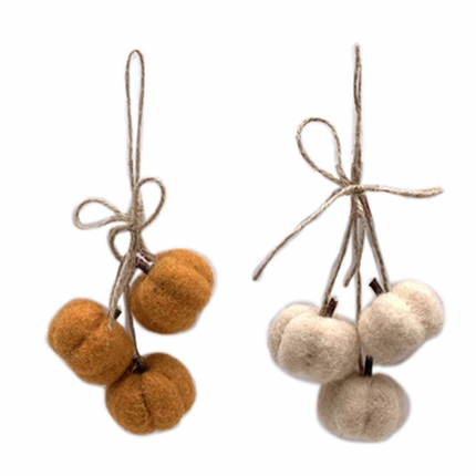 HANGING PUMPKINS / K85504