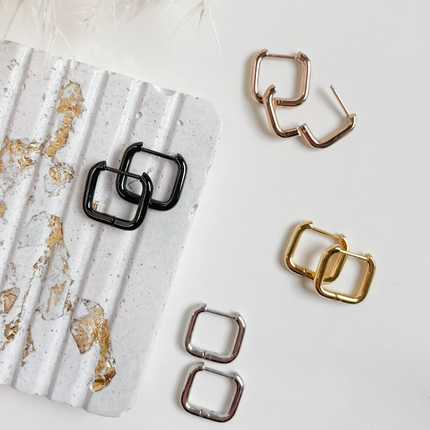 BECCA HOOPS