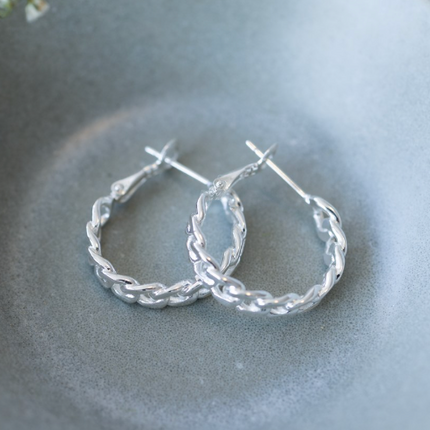 RIOT HOOPS