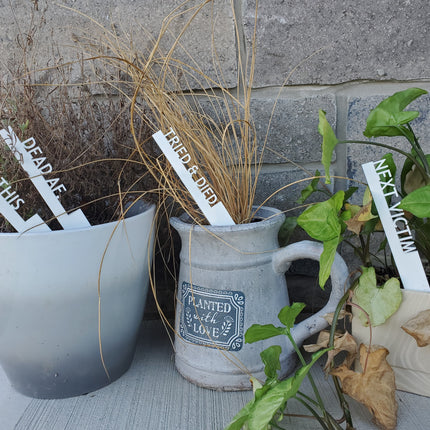 FUNNY GARDEN PICKS