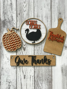 GIVE THANKS INTERCHANGEABLE WAGON DIY