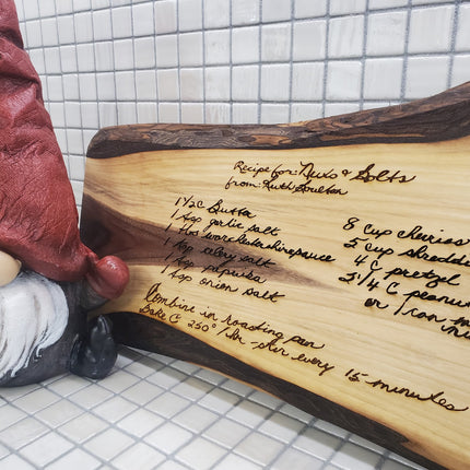 ENGRAVED LIVE EDGE
