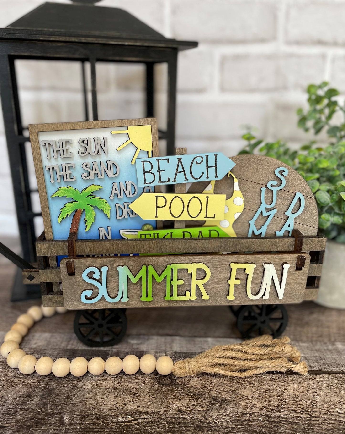 SUMMER DAYS INTERCHANGEABLE WAGON DIY