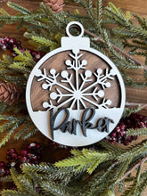 Load image into Gallery viewer, SNOWFLAKE NAME ORNAMENT
