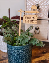Load image into Gallery viewer, HOME PICKS - PLANT TAGS
