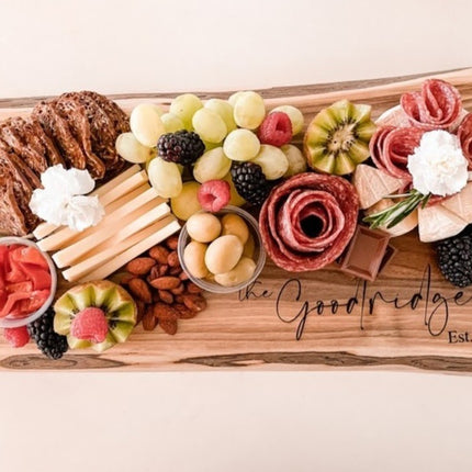 CHARCUTERIE BOARD (ENGRAVED) 12" - 18"