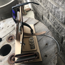 Load image into Gallery viewer, DOCKING STATION (CELL PHONE STAND) PERSONALIZED
