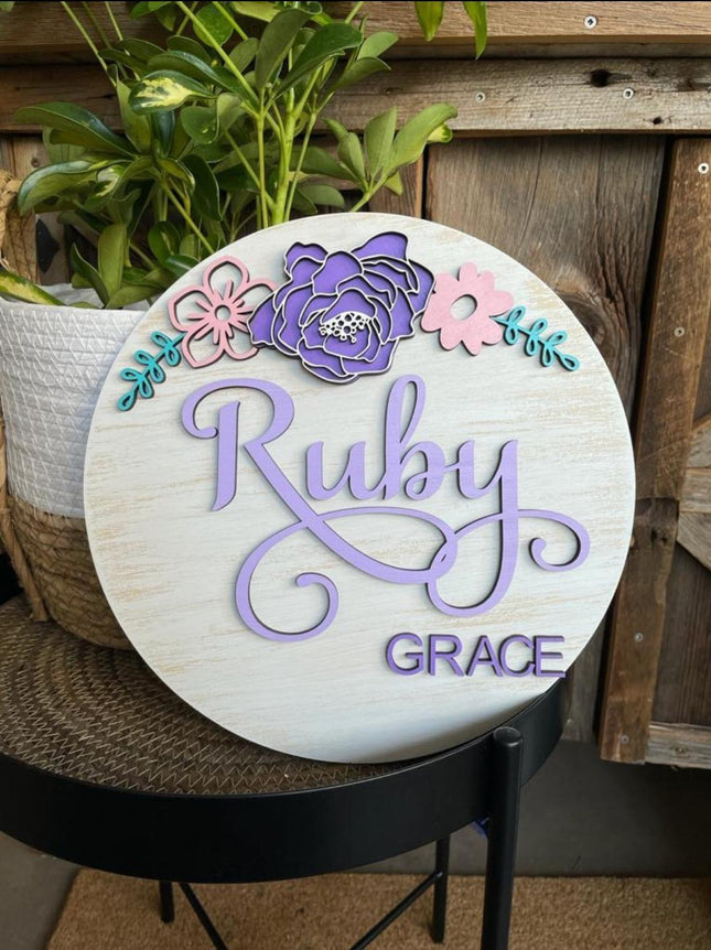 NAME ROUND SIGN- "FLORALS 3" DESIGN