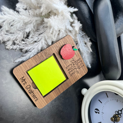 POST-IT NOTE HOLDER