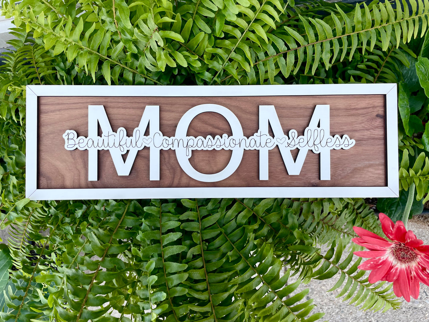 LAYERED MOTHER'S DAY SIGNS