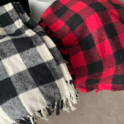 PLAID THROW BLANKETS / K27459